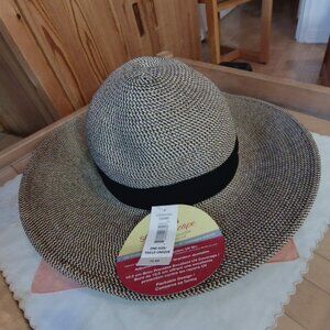 ☀️ Solar Escape UV Grasslands Sun Hat - NWT